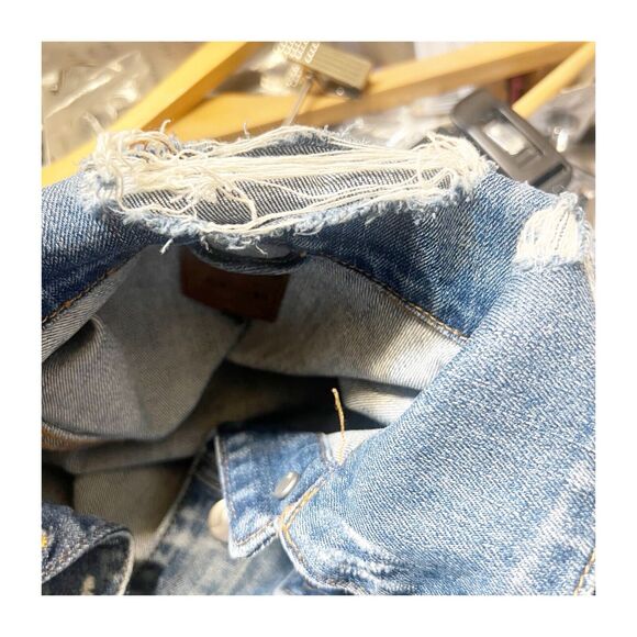 Joe’s Jeans Distressed Jean Jacket Long Sleeve Size XS Grunge Boho Raw Hem - Picture 8 of 14